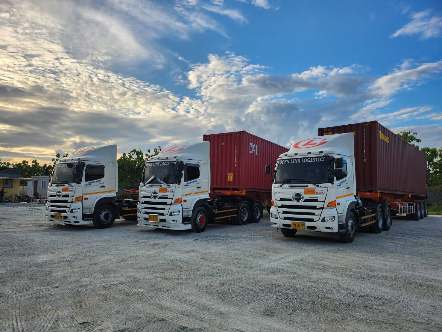 Open Link Logistics Professional Team